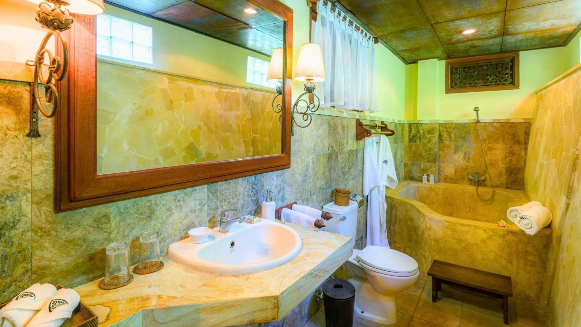 Danapati 4 Bedroom Private Pool Villa Zn258 Ubud   Ubud (Bali)